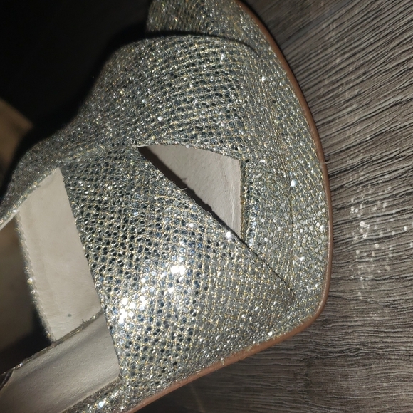 Michael Kors Heels - Picture 4 of 8